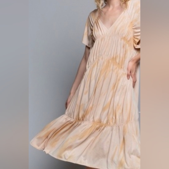 NWT POL shirred knit gathered midi dress - Picture 5 of 6